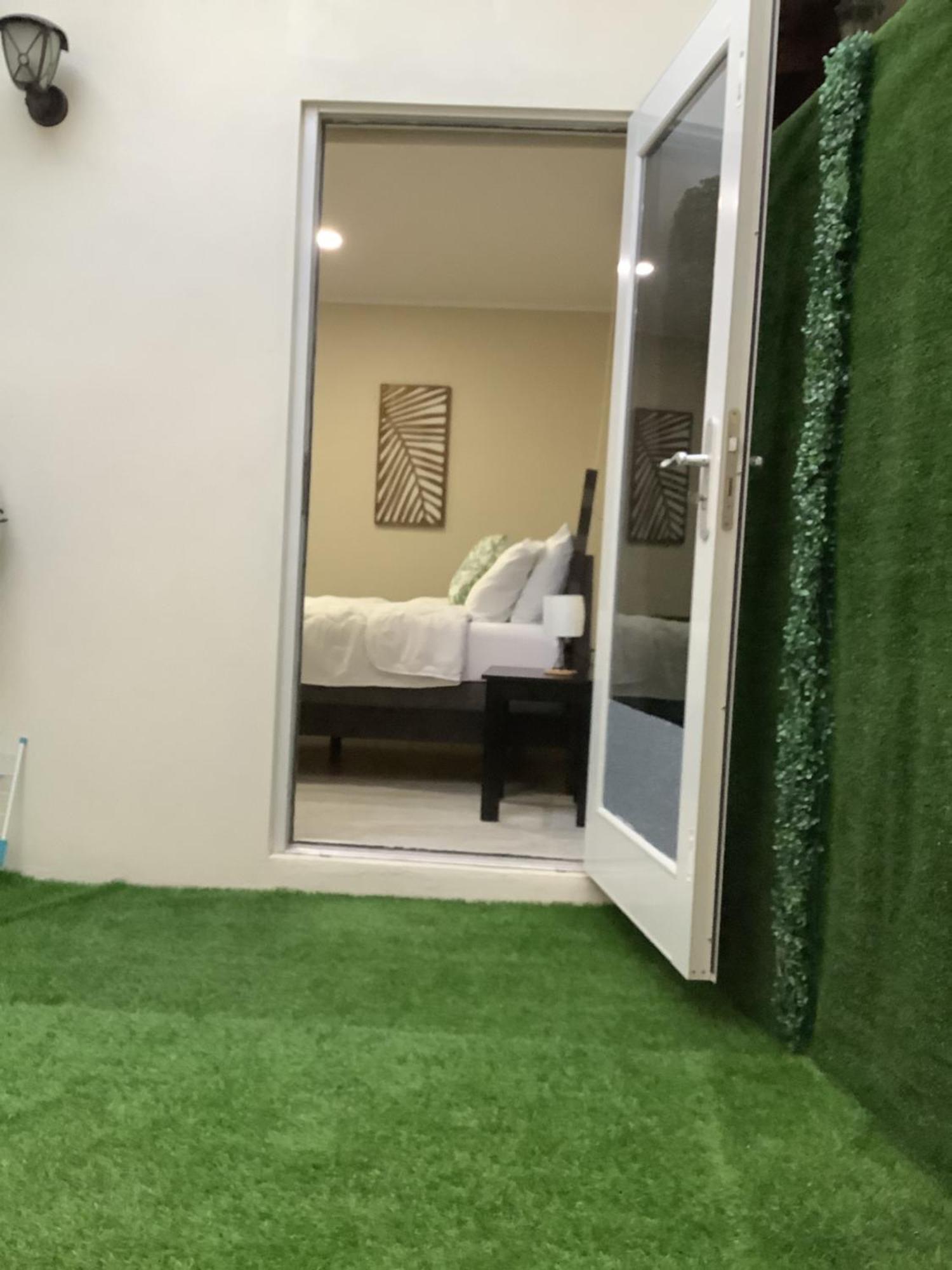 Cozy 1-Bedroom Apartment Minutes Away Drive To Mangel Halto Beach Savaneta Ngoại thất bức ảnh