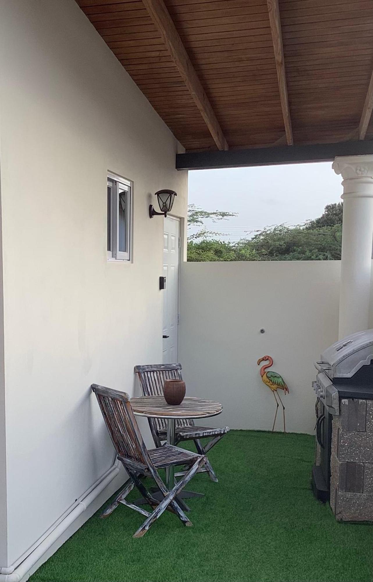 Cozy 1-Bedroom Apartment Minutes Away Drive To Mangel Halto Beach Savaneta Ngoại thất bức ảnh